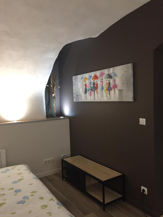 Apartament Ancienne Imprimerie Dans Le Centre Historique De Valence Valence  Zewnętrze zdjęcie